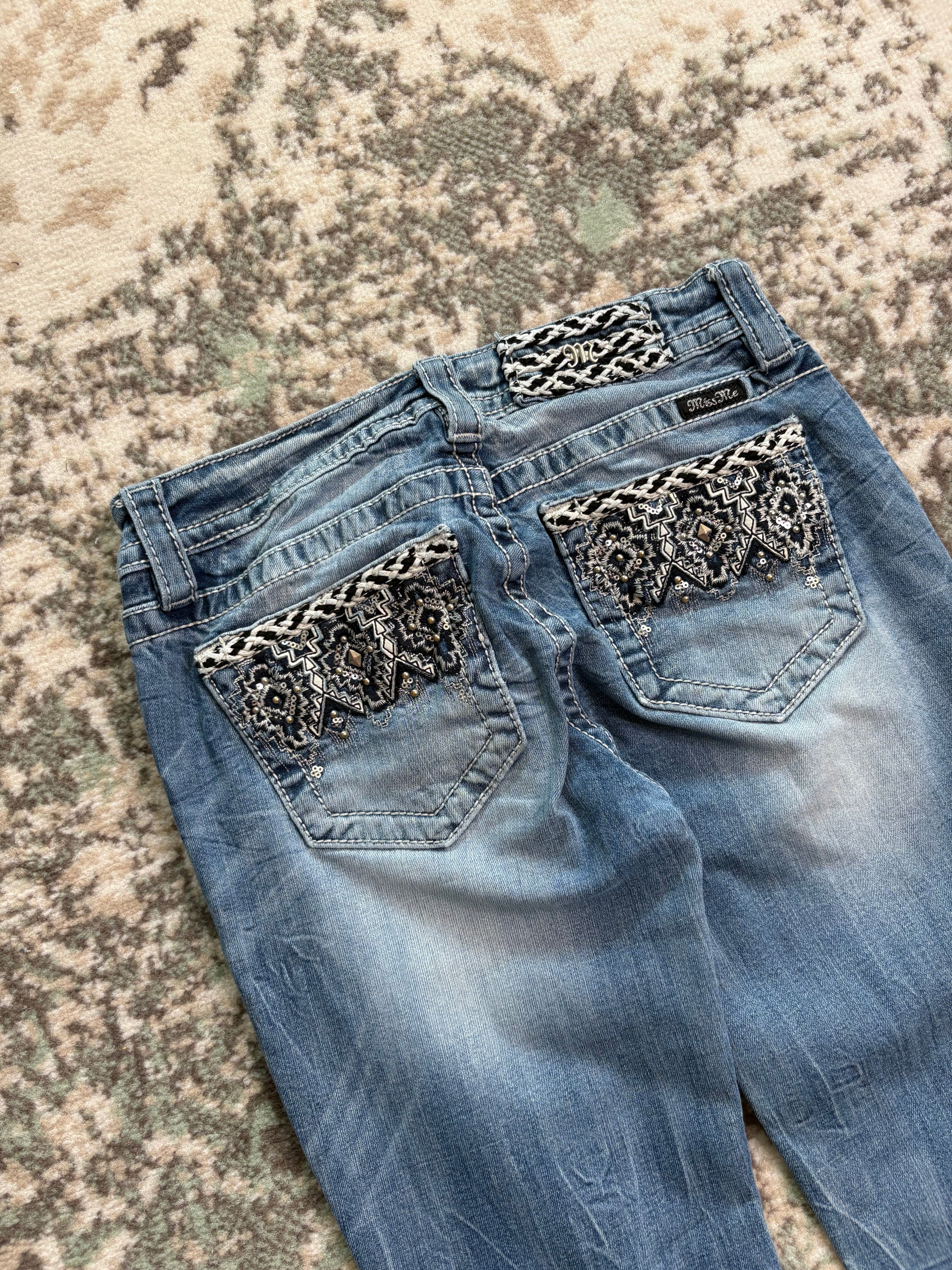 Miss Me Bootcut Jeans (XS)