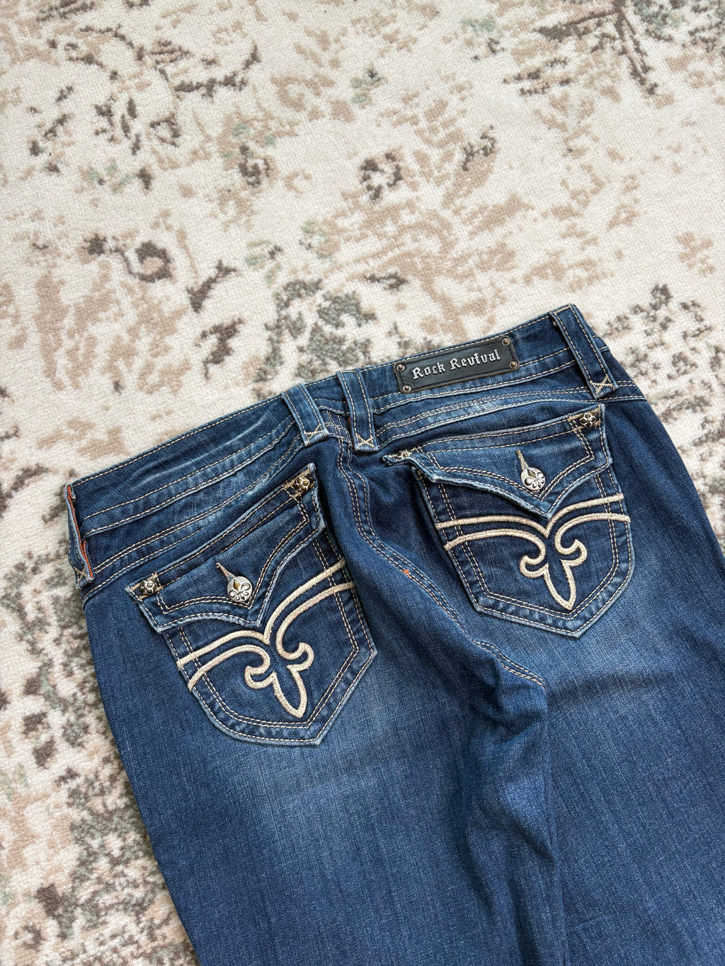 Rock Revival Straight/Bootcut Jeans (S/M)