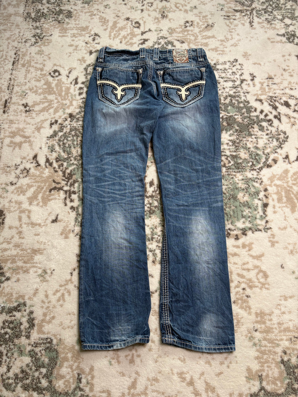 Rock Revival Straight Jeans (S-M)
