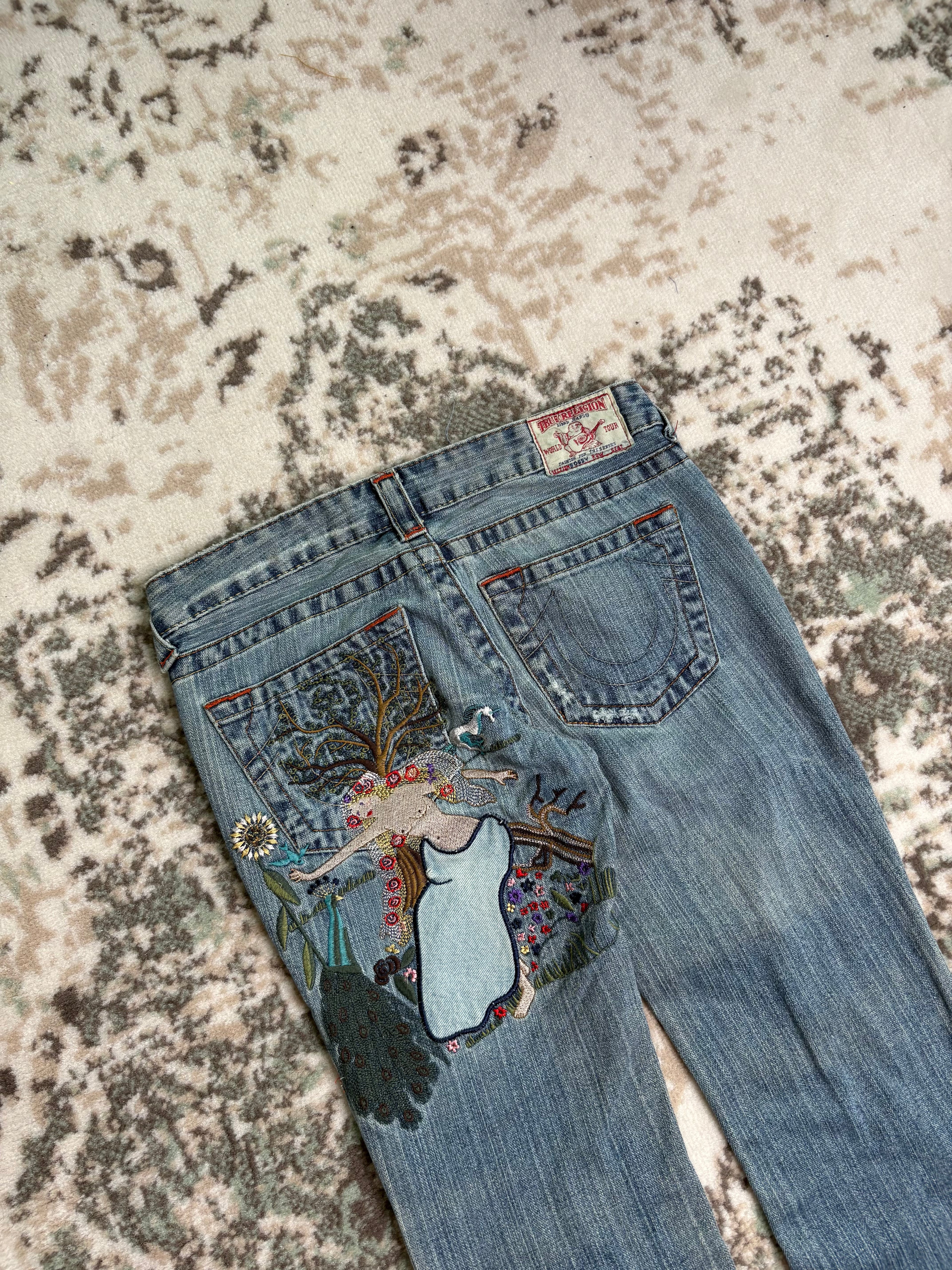 True Religion Bootcut Stiched Jeans (XS)