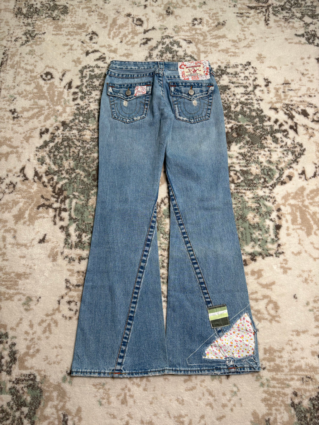 True Religion Bootcut Jeans (S)