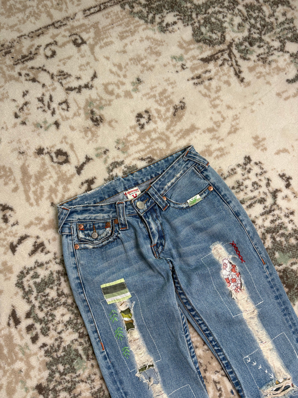 True Religion Bootcut Jeans (S)