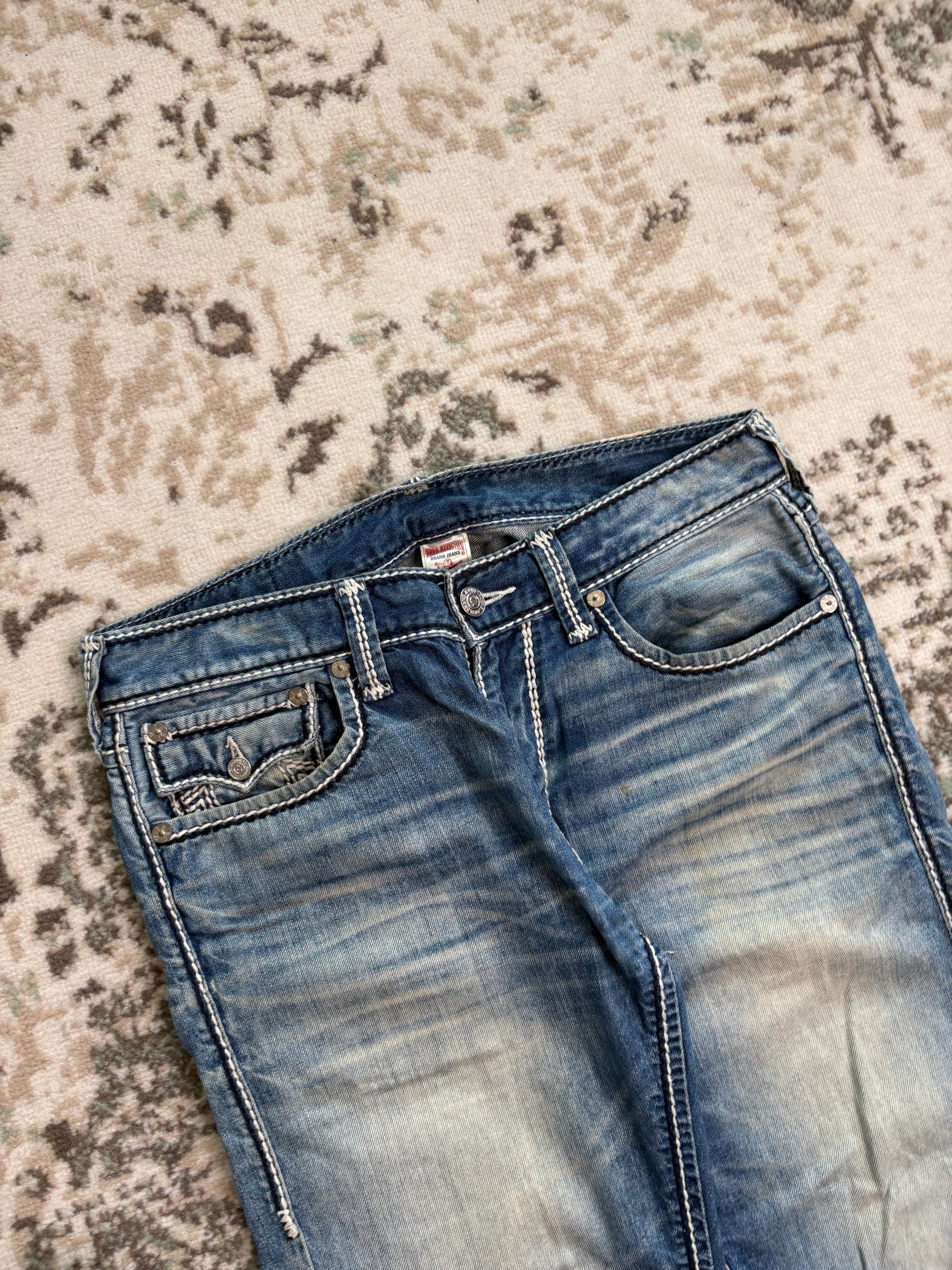 True Religion Straight Jeans (M)