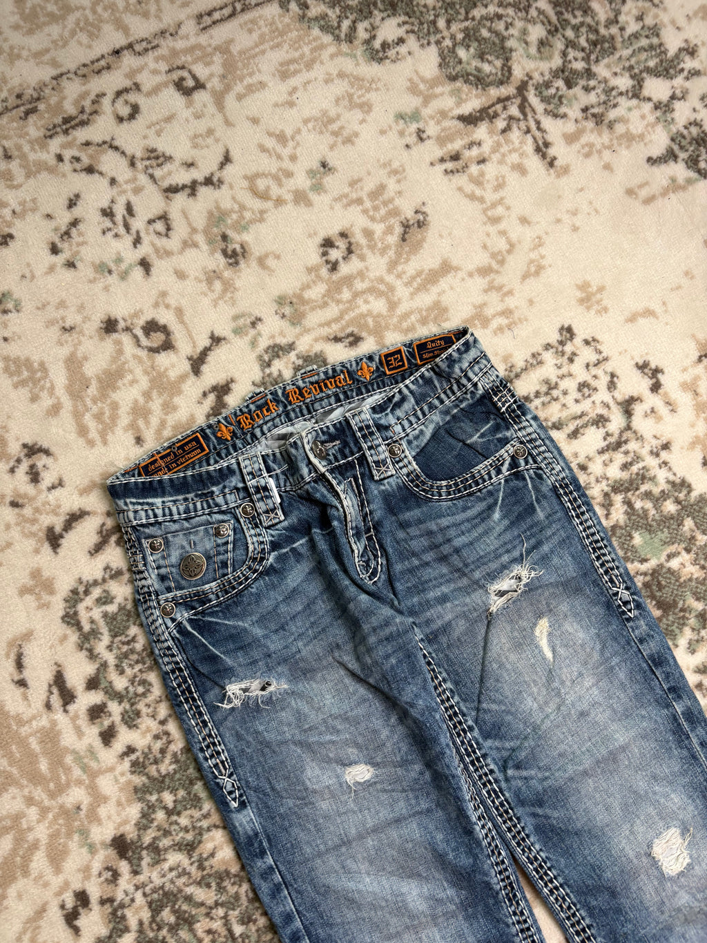 Rock Revival Straight Jeans (S)