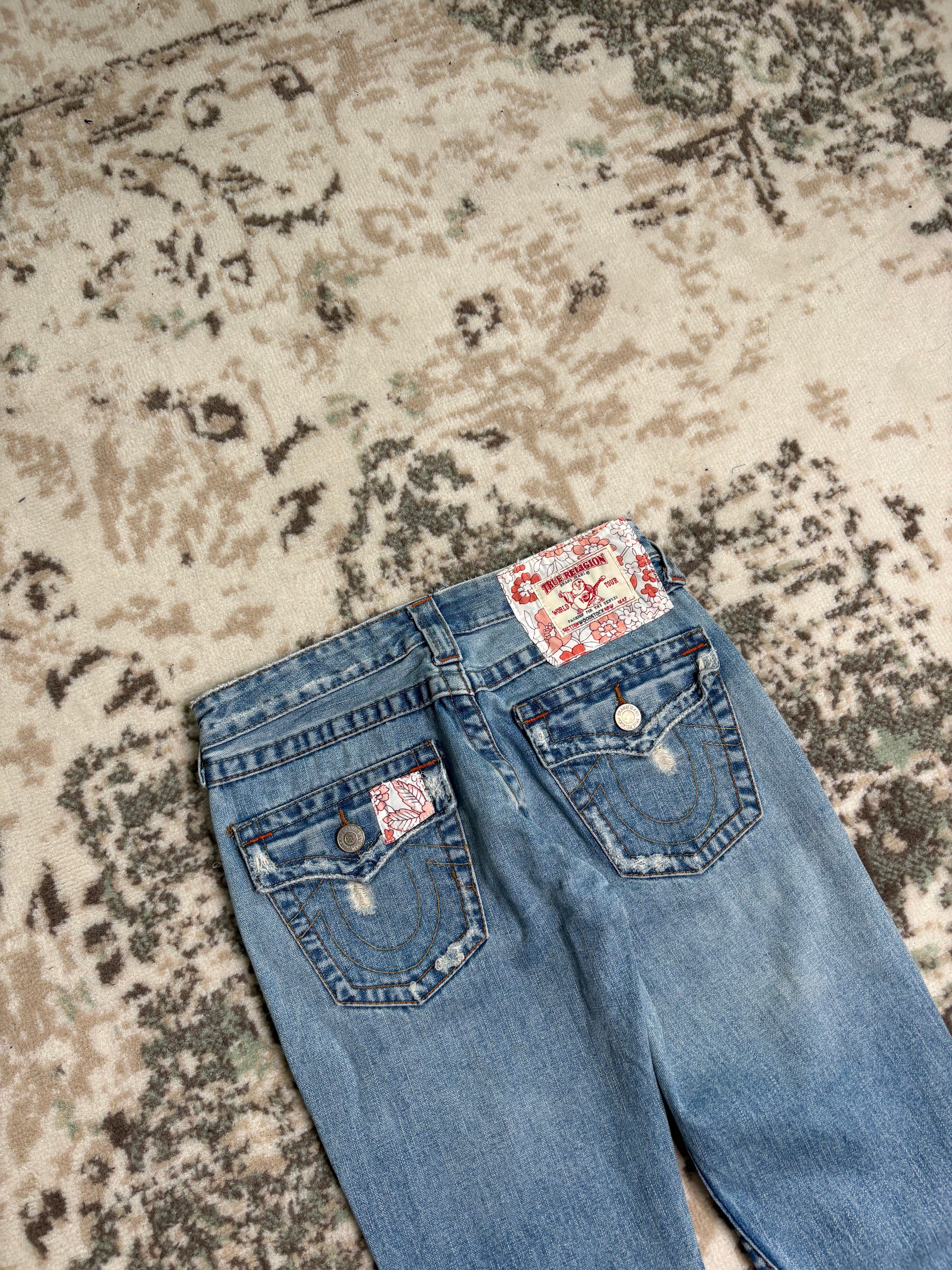 True Religion Bootcut Jeans (S)