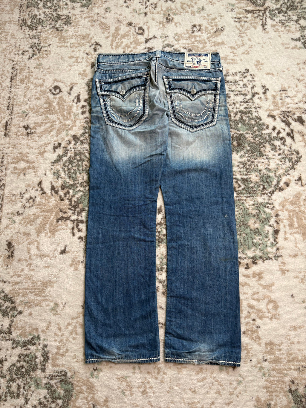 True Religion Straight Jeans (M)