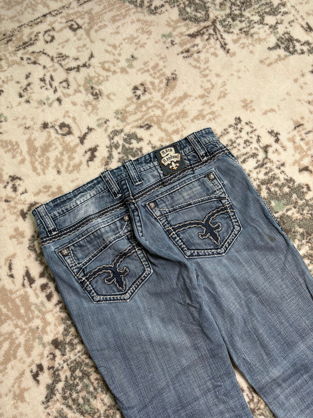 Rock Revival Baggy Jeans (XL)