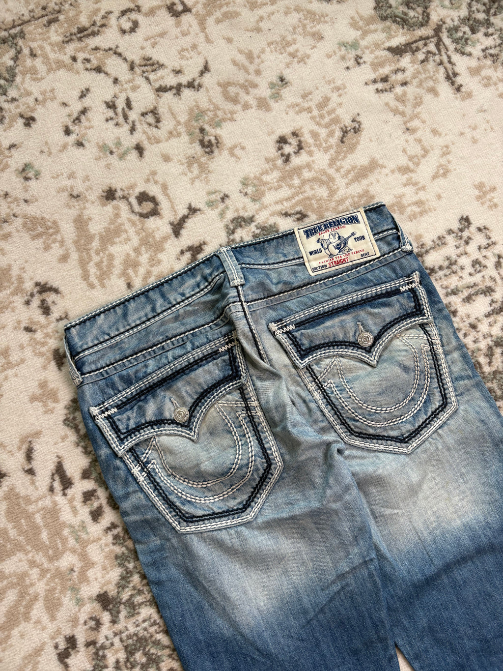 True Religion Straight Jeans (M)